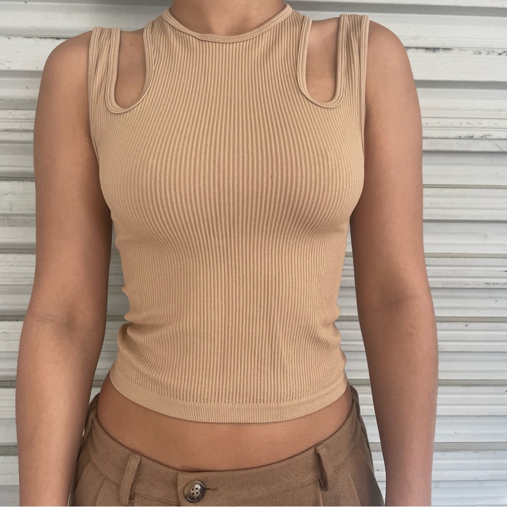 Zara tank top!